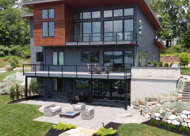 Property at 135 Ln 850 Snow Lk, Fremont, IN 46737, 5 beds, 3.5 baths