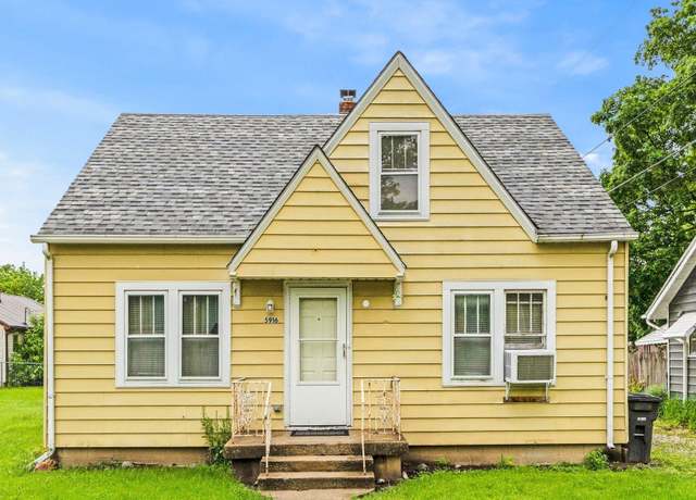 Property at 5916 S Harrison St, Fort Wayne, IN 46807, 3 beds, 1 bath