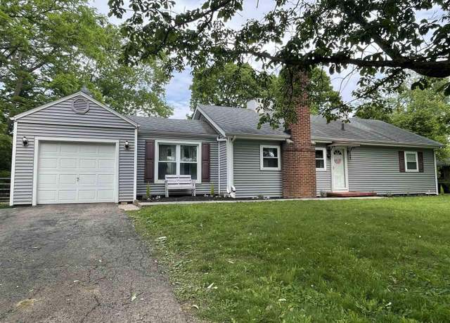 Property at 308 S Bittersweet Ln, Muncie, IN 47304, 3 beds, 1 bath