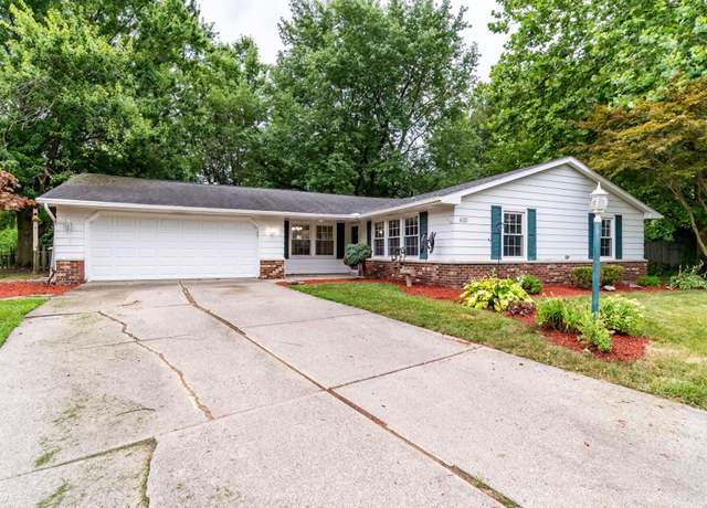 Property at 4101 Darby Dr, Fort Wayne, IN 46815, 3 beds, 2 baths