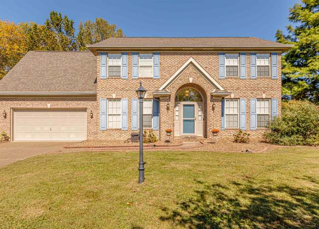 Property at 3116 Roselawn Dr, Evansville, IN 47711, 4 beds, 2.5 baths