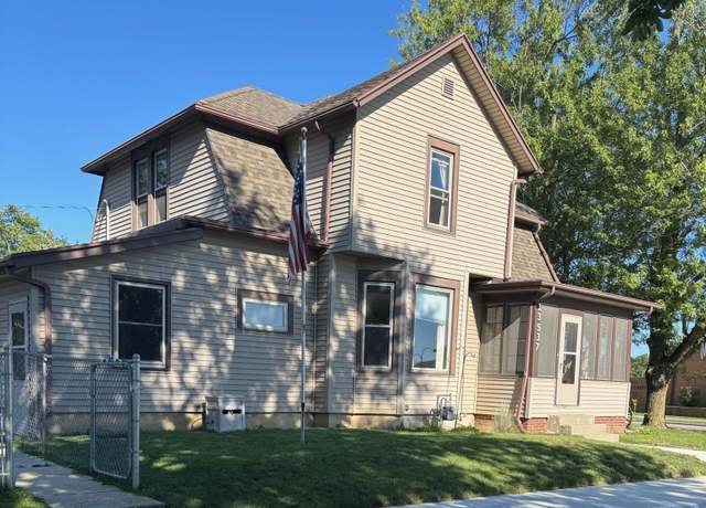 Property at 13537 West St, Grabill, IN 46741, 3 beds, 1.5 baths