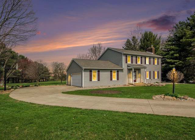 Property at 2975 Yellowwood Ct, Bremen, IN 46506, 4 beds, 2.5 baths