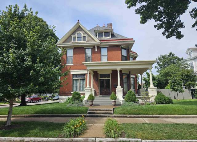 Property at 723 SE First St, Evansville, IN 47713, 4 beds, 3 baths
