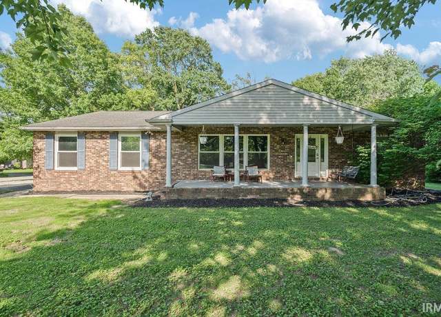 Property at 7715 Riva Ridge Rd, Kokomo, IN 46901, 5 beds, 2 baths