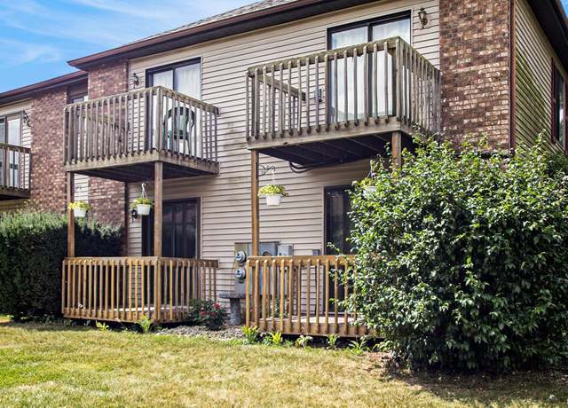 Property at 1221 Clarinet Blvd, Elkhart, IN 46516, 2 beds, 1 bath