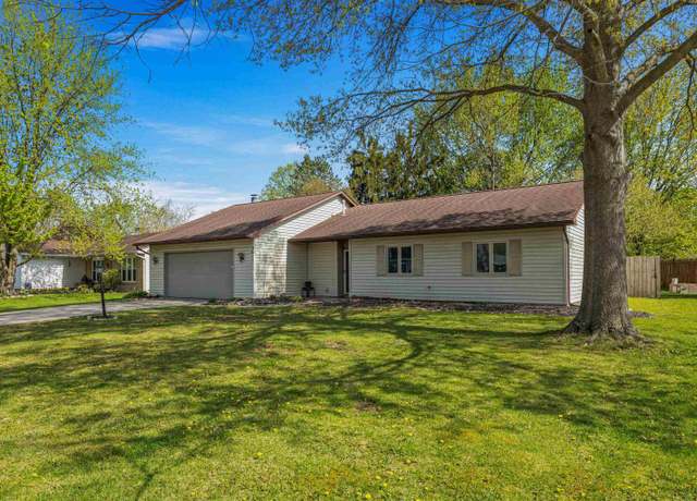 Property at 3615 Summersworth Run, Fort Wayne, IN 46804, 3 beds, 2 baths