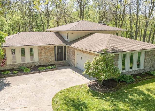 Property at 11409 Lakeview Ct, Kokomo, IN 46901, 4 beds, 3 baths