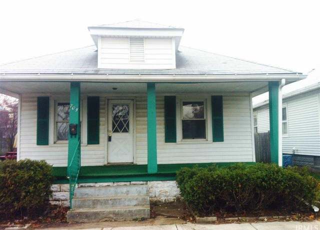 Property at 705 Kamms Ct, Mishawaka, IN 46544, 2 beds, 1 bath