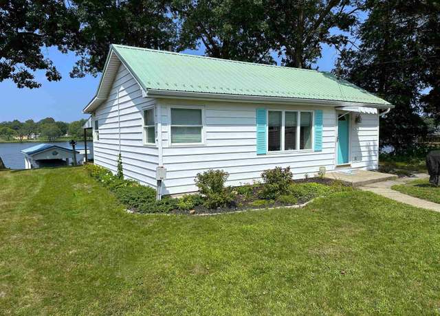 Property at 3342 N Shore Acres Ct, Monticello, IN 47960, 2 beds, 1 bath