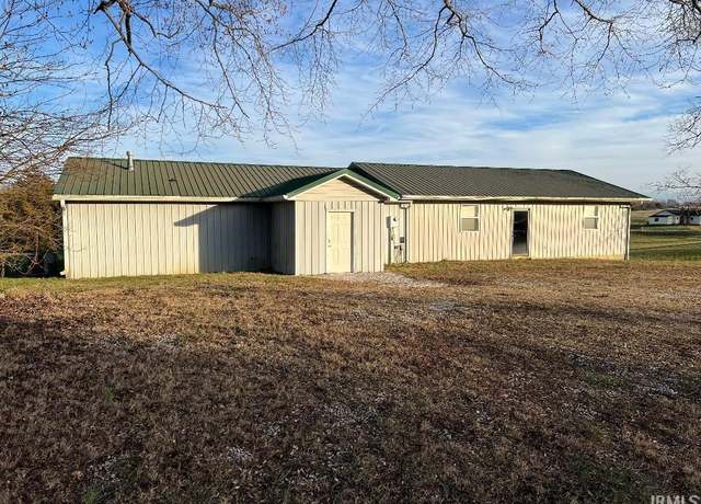 Property at 1465 Moto Cross Rd, Mitchell, IN 47446, 1 bath