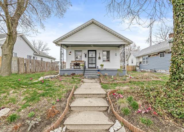 Property at 422 S Gladstone Ave, South Bend, IN 46619, 2 beds, 1 bath