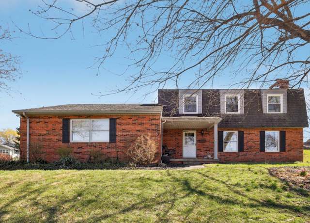 Property at 4 Cavanaugh Ct, Salem, IN 47167, 3 beds, 2.5 baths