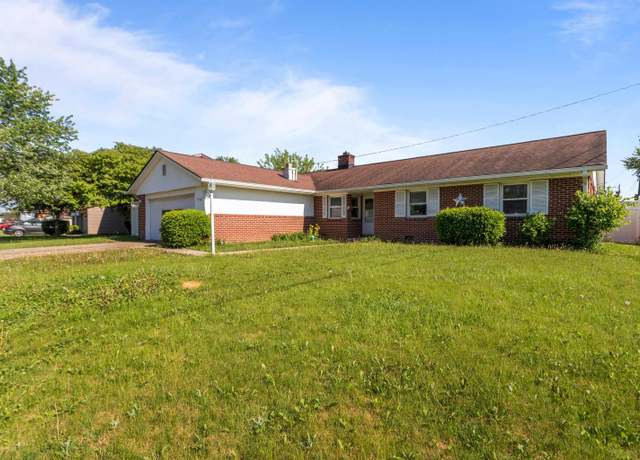 Property at 1725 W Saxon Dr, Marion, IN 46952, 4 beds, 2 baths