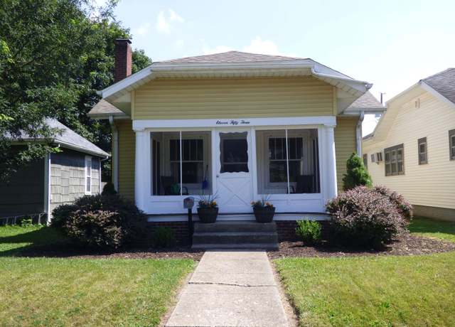 Property at 1153 E Clinton St, Frankfort, IN 46041, 2 beds, 1 bath