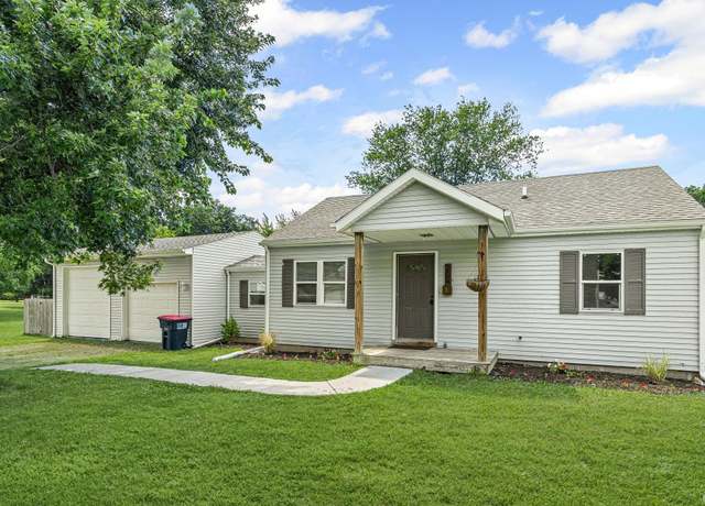 Property at 202 Park St, Mulberry, IN 46058, 3 beds, 1 bath