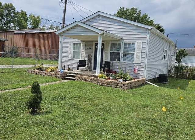 Property at 454 N Kelley Ave, Frankfort, IN 46041, 2 beds, 1 bath