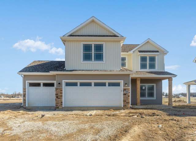 Property at 7205 Starks Blvd, Fort Wayne, IN 46816, 4 beds, 2.5 baths