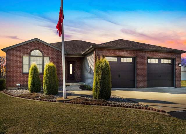 Property at 1835 W Fox Lake Rd, Angola, IN 46703, 3 beds, 2.5 baths