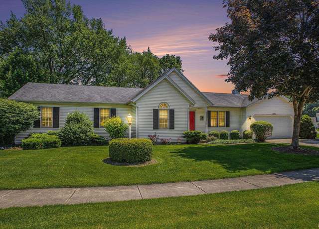 Property at 13920 Lexington Cir, Granger, IN 46530, 3 beds, 2 baths