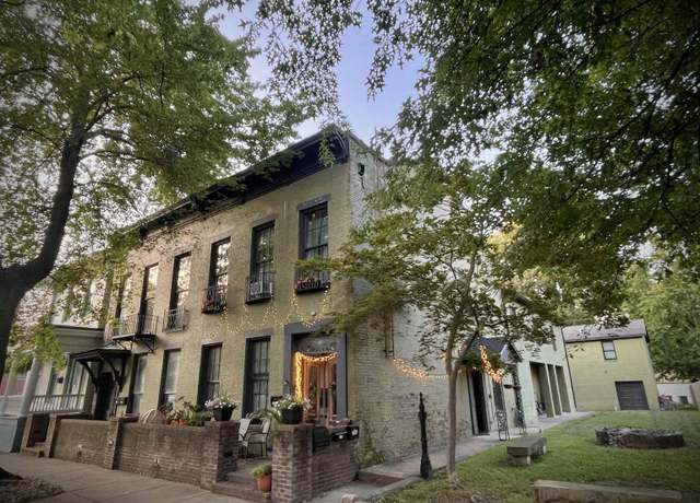 Property at 702-704 SE Second St, Evansville, IN 47713, 9 beds, 6 baths