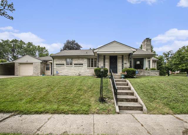 Property at 721 N Coquillard Dr, South Bend, IN 46617, 3 beds, 1.5 baths