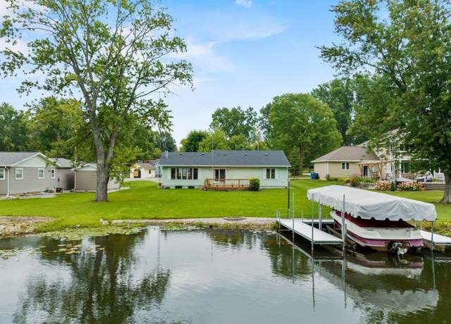 Property at 35 890b Snow Lk, Fremont, IN 46737, 3 beds, 1.5 baths