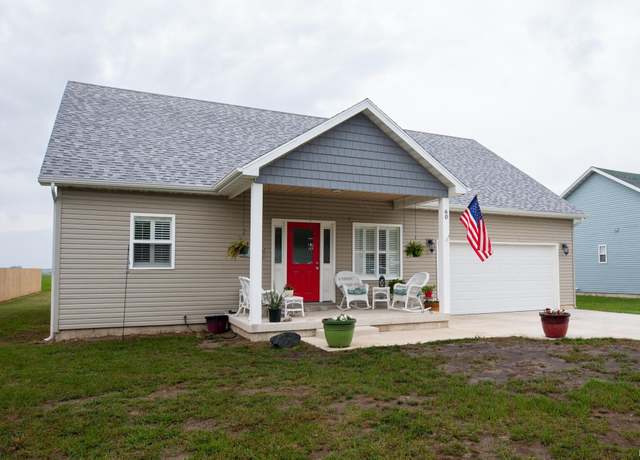 Property at 60 S Jefferson St, Hamlet, IN 46532, 3 beds, 2 baths