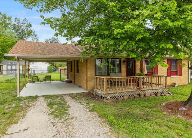 Property at 1501 N Rockport Rd, Boonville, IN 47601, 3 beds, 1 bath