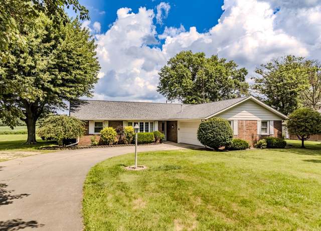 Property at 2900 E Kendall Ln, Muncie, IN 47303, 2 beds, 1.5 baths