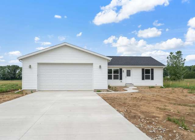 Property at 1161 E Dove Ln, Milford, IN 46542, 3 beds, 2 baths