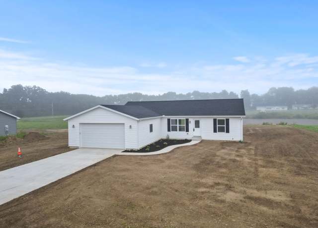 Property at 1161 E Dove Ln, Milford, IN 46542, 3 beds, 2 baths