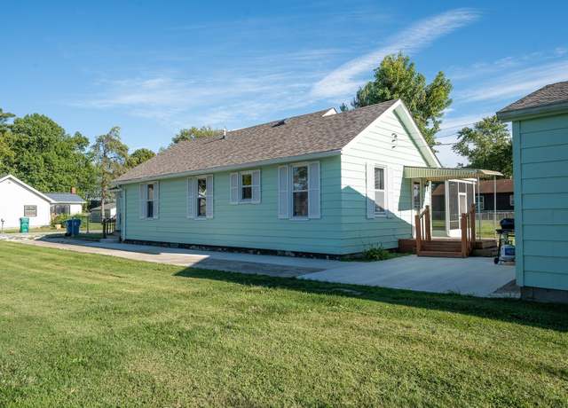 Property at 1021 S Clark St, Kokomo, IN 46902, 2 beds, 1 bath