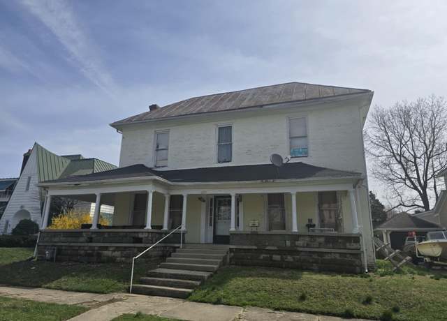 Property at 439 S Meridian St, Winchester, IN 47394, 3 beds, 2 baths