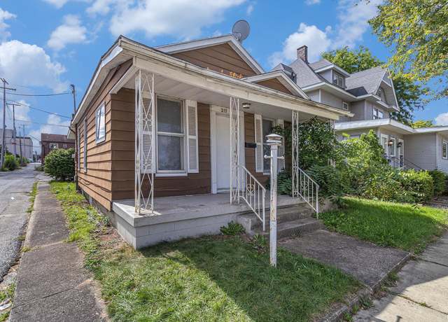 Property at 217 Jefferson St, Elkhart, IN 46516, 2 beds, 1 bath