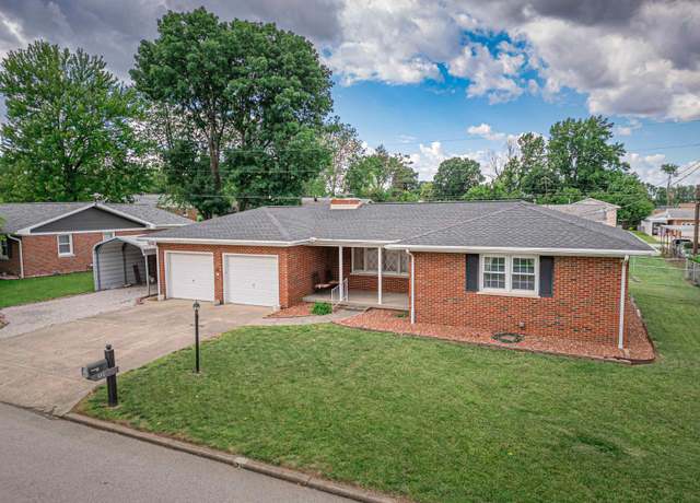 Property at 321 Riviera Dr, Mount Vernon, IN 47620, 3 beds, 2.5 baths