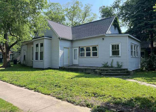Property at 1002 Elizabeth St, Lafayette, IN 47904, 3 beds, 2 baths