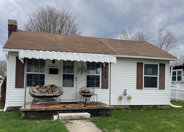 Property at 2201 N Locke St, Kokomo, IN 46901, 2 beds, 1 bath