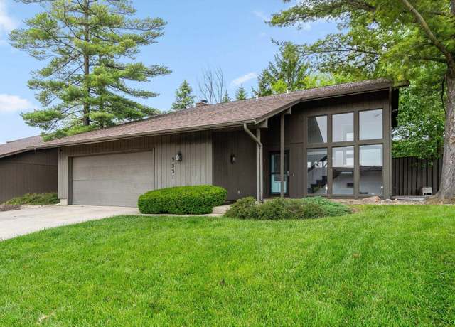 Property at 9531 Ledge Wood Ct, Fort Wayne, IN 46804, 3 beds, 2.5 baths