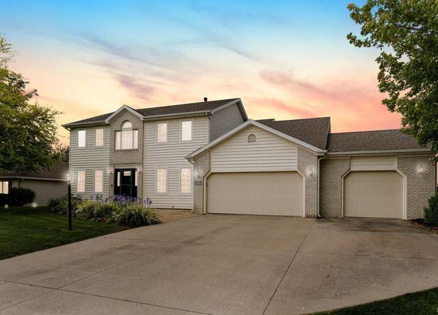 Property at 9529 Skipjack Cv, Fort Wayne, IN 46835, 5 beds, 3.5 baths