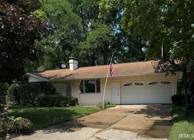 Property at 29229 Frailey Dr, Elkhart, IN 46514, 3 beds, 2 baths