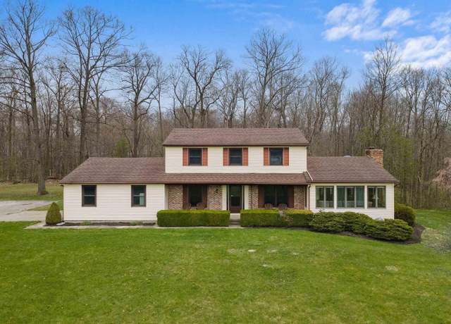 Property at 508 E 1100 North, Roanoke, IN 46783, 4 beds, 2.5 baths
