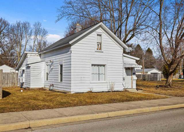 Property at 1144 W Joe St, Huntington, IN 46792, 3 beds, 1 bath