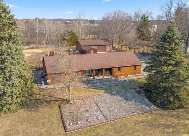 Property at 3823 E 550 S 57, Churubusco, IN 46723, 3 beds, 3.5 baths