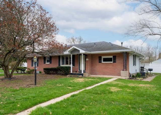 Property at 807 N Kettner Dr, Muncie, IN 47304, 4 beds, 2 baths