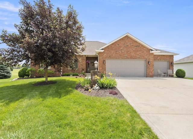 Property at 2111 Bunker Ct, Auburn, IN 46706, 3 beds, 3 baths