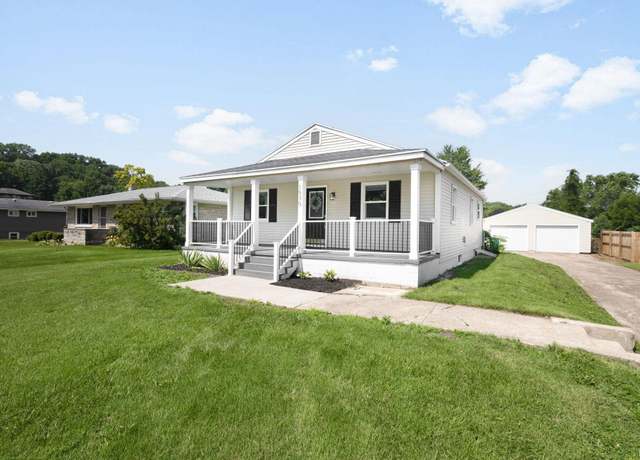 Property at 1535 S Spring St, Mishawaka, IN 46544, 3 beds, 2 baths