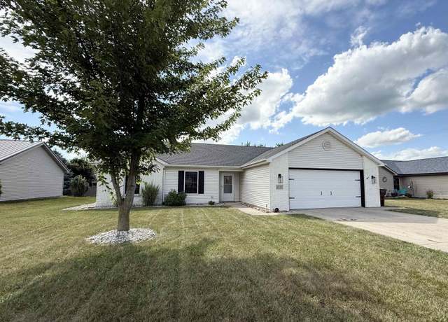 Property at 1217 Virginia Ln, Auburn, IN 46706, 3 beds, 2 baths