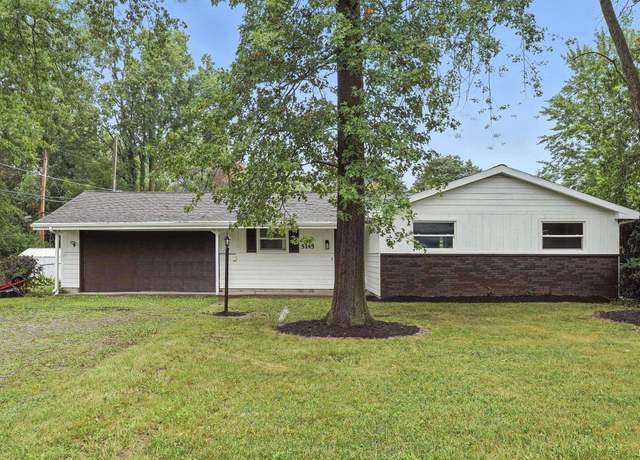 Property at 5145 Woodlea Ave, Fort Wayne, IN 46835, 3 beds, 1.5 baths