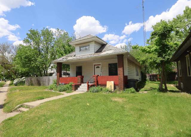 Property at 2105 Lincoln Way Way W, South Bend, IN 46628, 3 beds, 1 bath